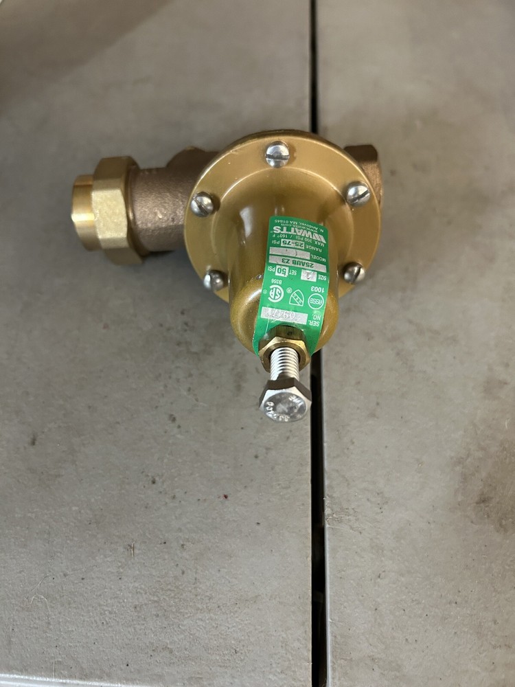 Watts pressure reducing valve 25AUB Z3