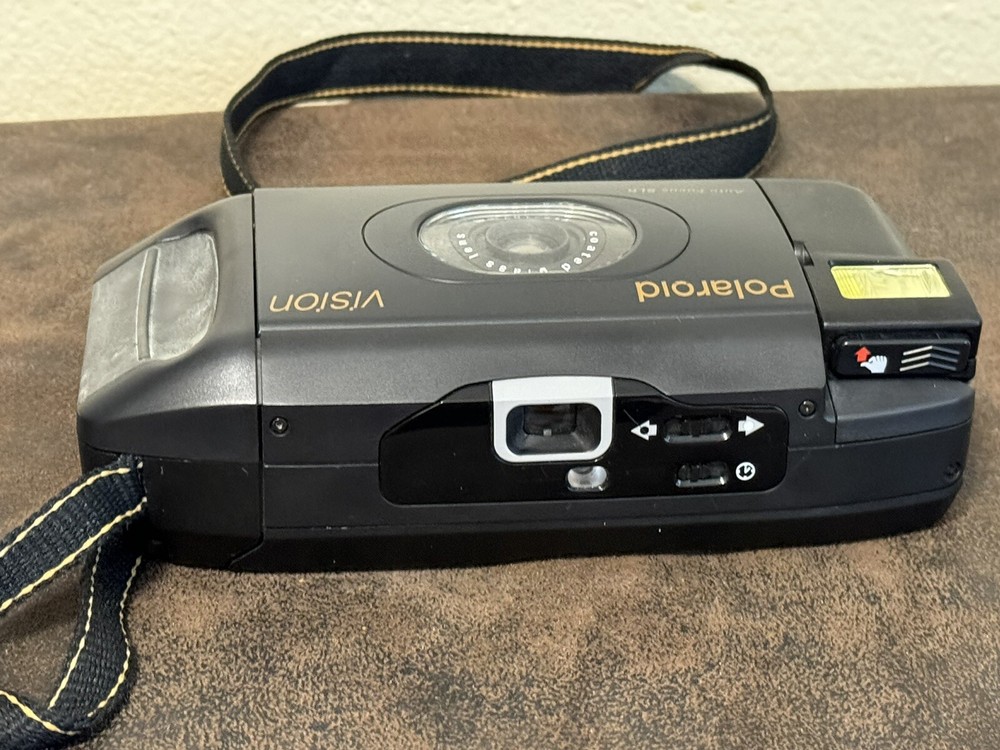 POLAROID VISION AUTO FOCUS SLR INSTANT CAMERA 95 FILM
