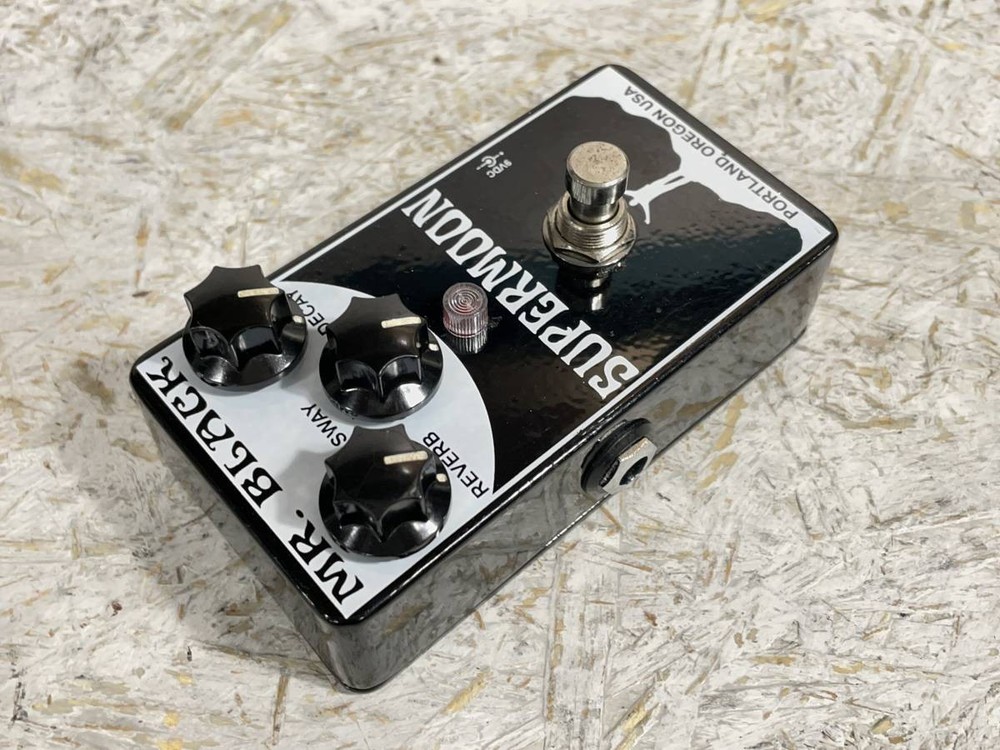 MR.BLACK Super Moon 688258