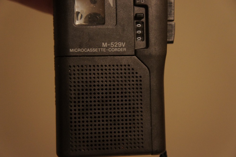 Sony M-529V Handheld Microcassette Recorder - Untested