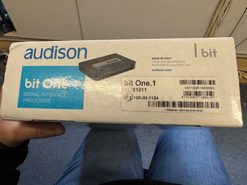 audison bit one new, open box