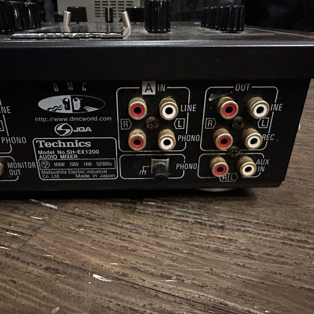 Technics SH-EX1200 DJ Audio Mixer 2-Channel Analog with Effects