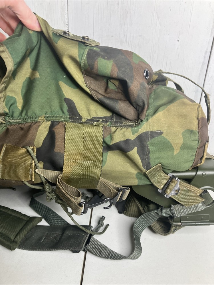 US Military Field Pack Combat Backpack Rucksack W/ Frame Nylon Medium LC-1