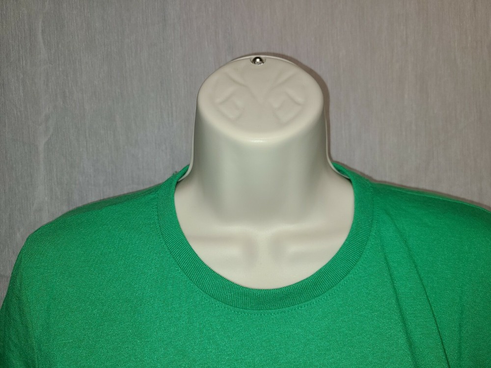 2017 Riverdale Run 5k 10k Walk Womens Medium Green TShirt