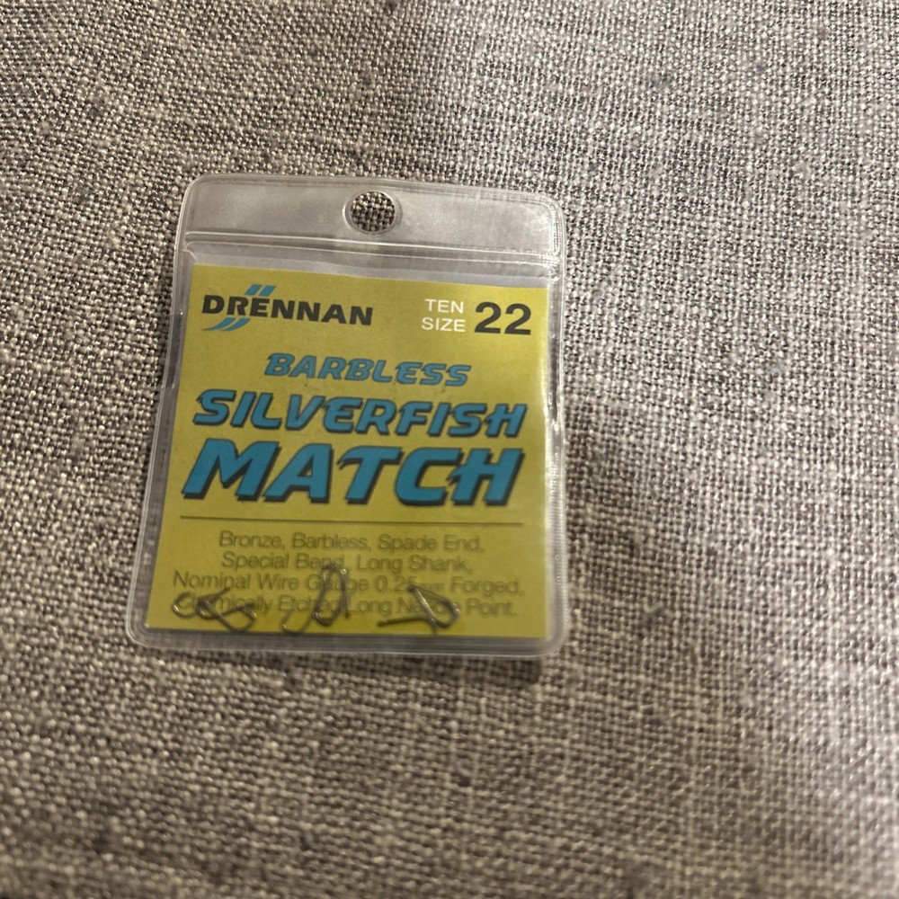 Drennan Silverfish Match Spade Barbless Size 22