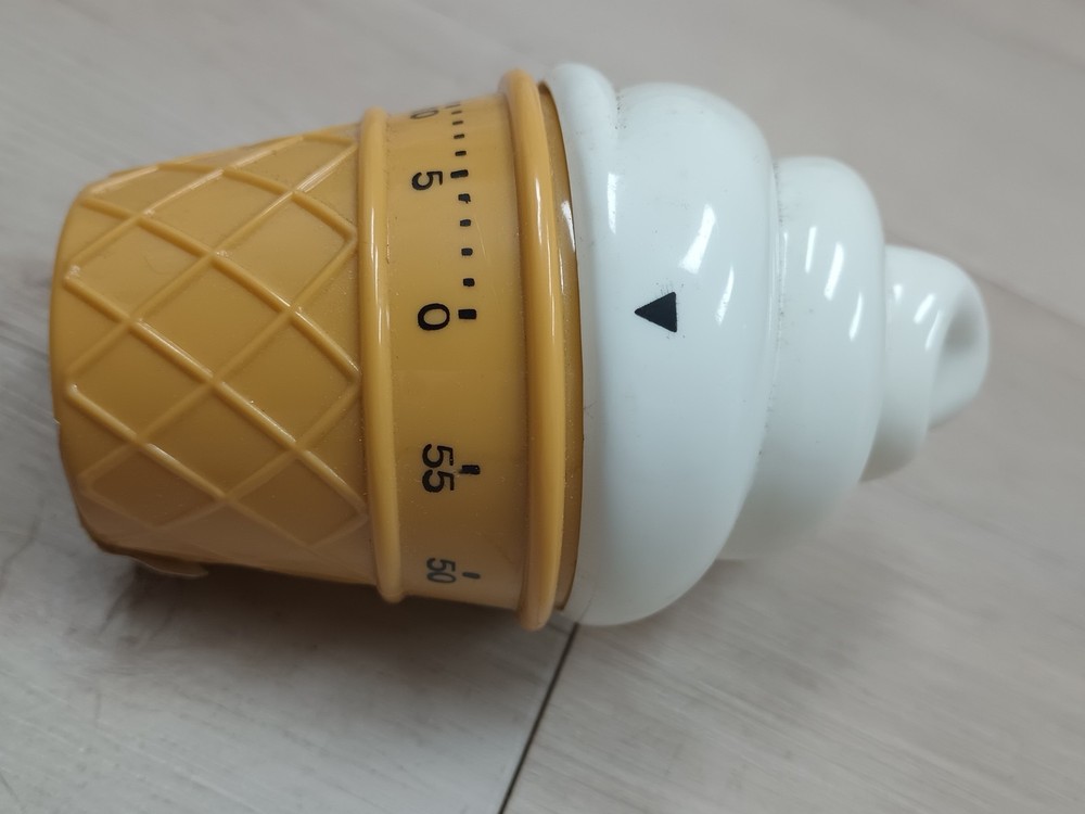 Vanilla Ice Cream Cone Kitchen Timer