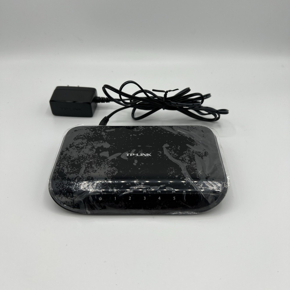 TP-LINK 5-Port Desktop Gigabit Switch SG1005D