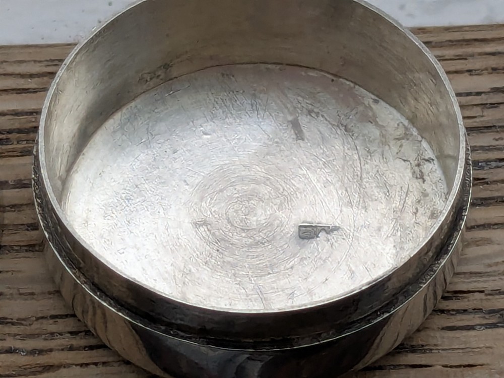 Small and sturdy Egyptian silver pill box with hieroglyphics: 2.9cm diameter