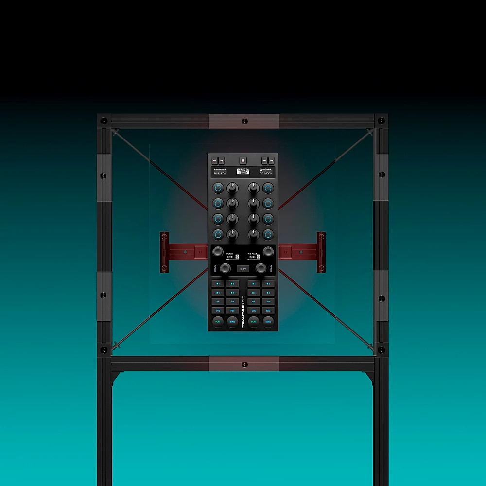 Native Instruments Traktor X1 MK3 DJ Controller Black
