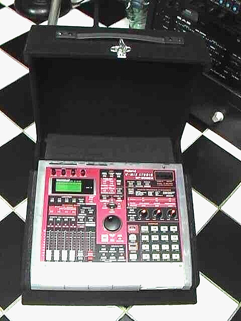 Gemini DS-2024 Twenty-Four-Second Rackmount Sampler. Original Classic Rare!