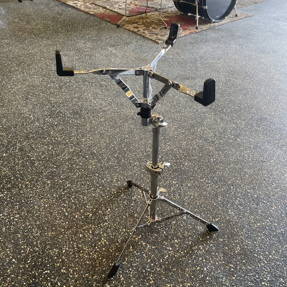 LUDWIG SNARE DRUM STAND