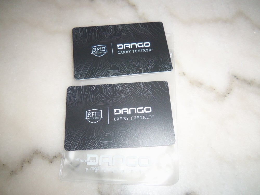 DANGO 2 Pack RFID Blocking Card – Protects Entire Wallet - NIP LOOK!