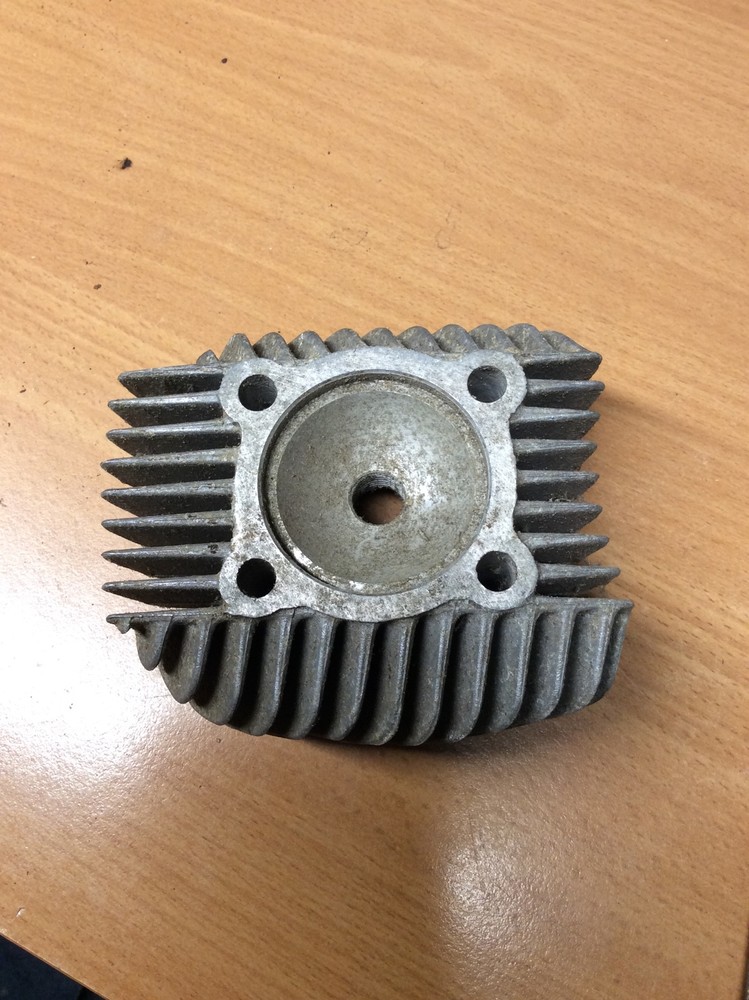 Bsa Dandy 64-0029 Cylinder Head Genuine Nos