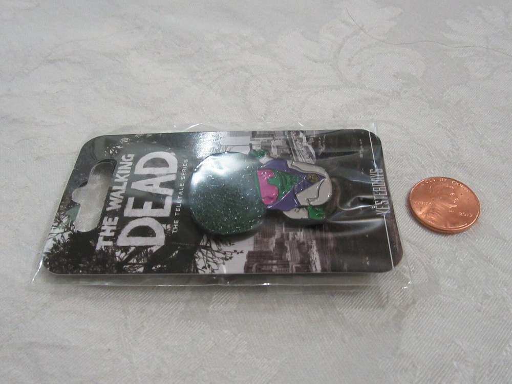 Yesterdays Skybound Image Comics Pin Walking Dead Telltale Games Disco Broccoli