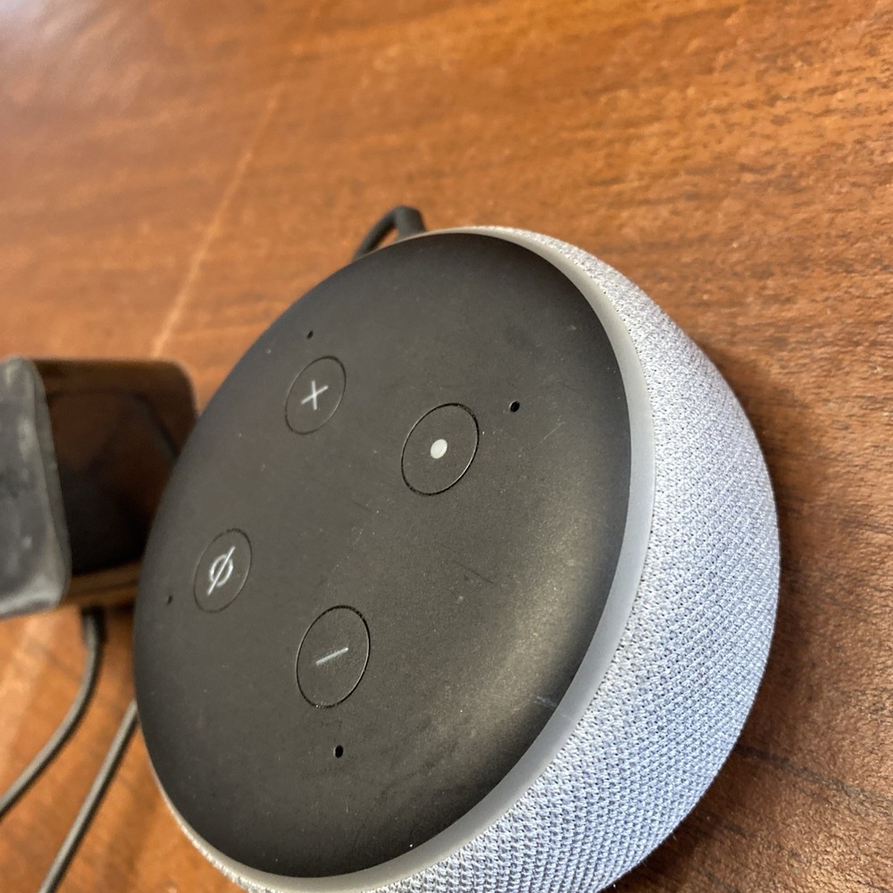 Amazon Echo Dot 3rd Gen Smart Speaker - Heather Gray (D9N29T)
