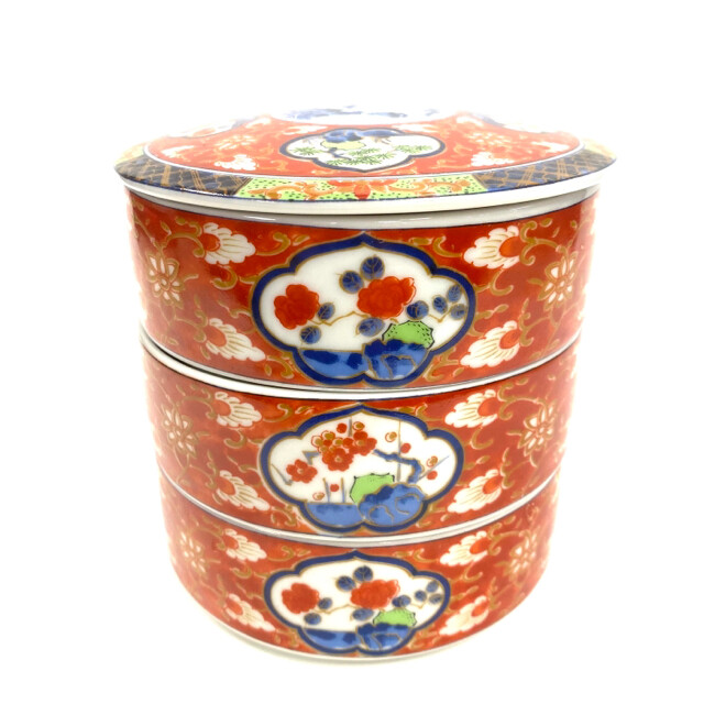 Red-Multi Round Porcelain Box