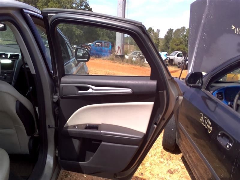 FUSION 2016 High Mounted Stop Light 1036812691