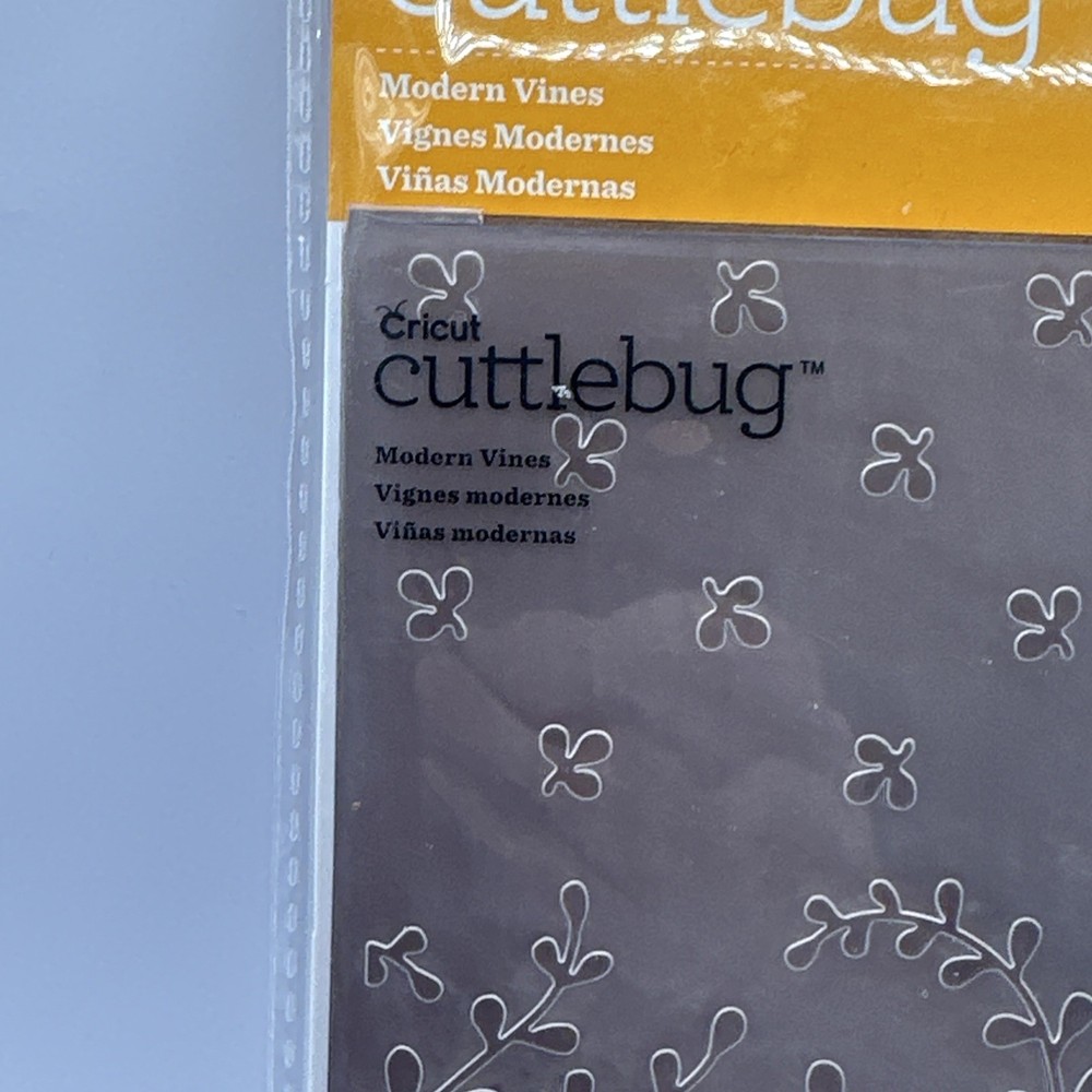 Anna Griffin Modern Vines Embossing Folder 5x7 cuttlebug embossing folder cricut