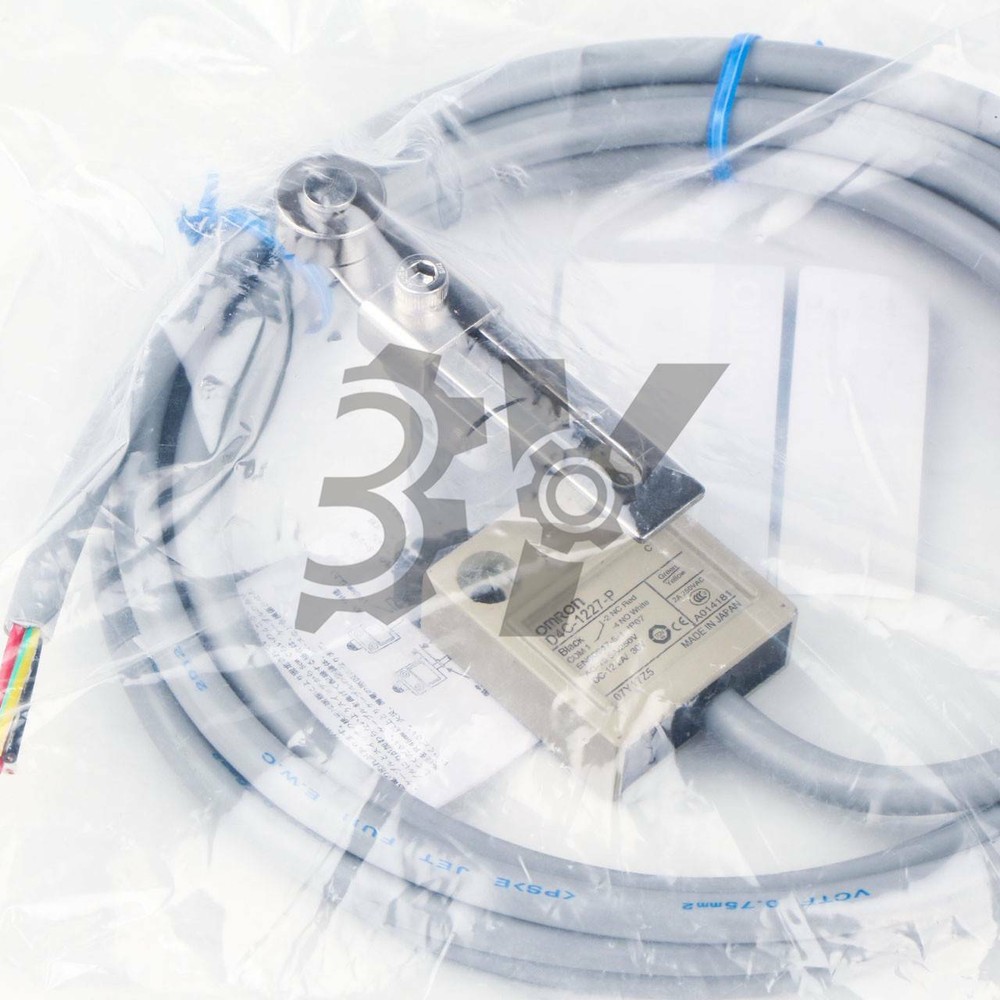 1PC New Omron Limit Switch D4C-1227-P