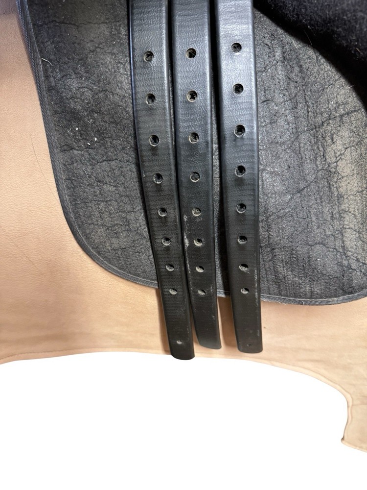 Wintec All-Purpose Saddle 16.5"