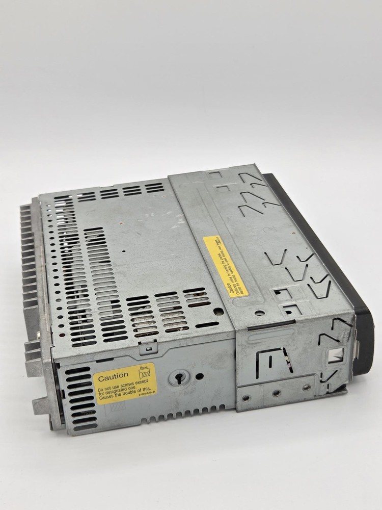 Vintage Sony FM/AM COMPACT DISC CD PLAYER MODEL NO. CDX-1150 UNTESTED