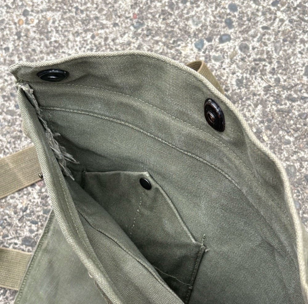 Genuine M9A1 Field Protective Mask Canvas Bag
