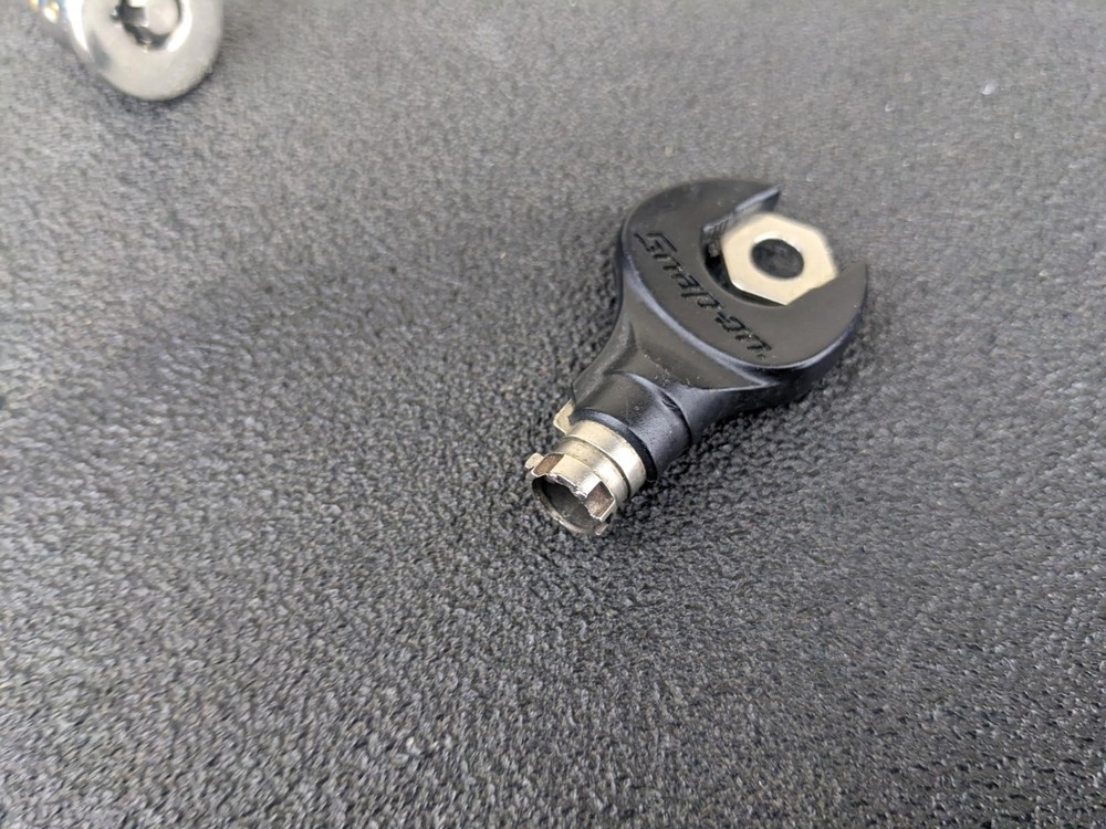 #bm955 Snap On Tools Toolbox Roll Cab Key Replacement Chest Key K686 + Cylinder