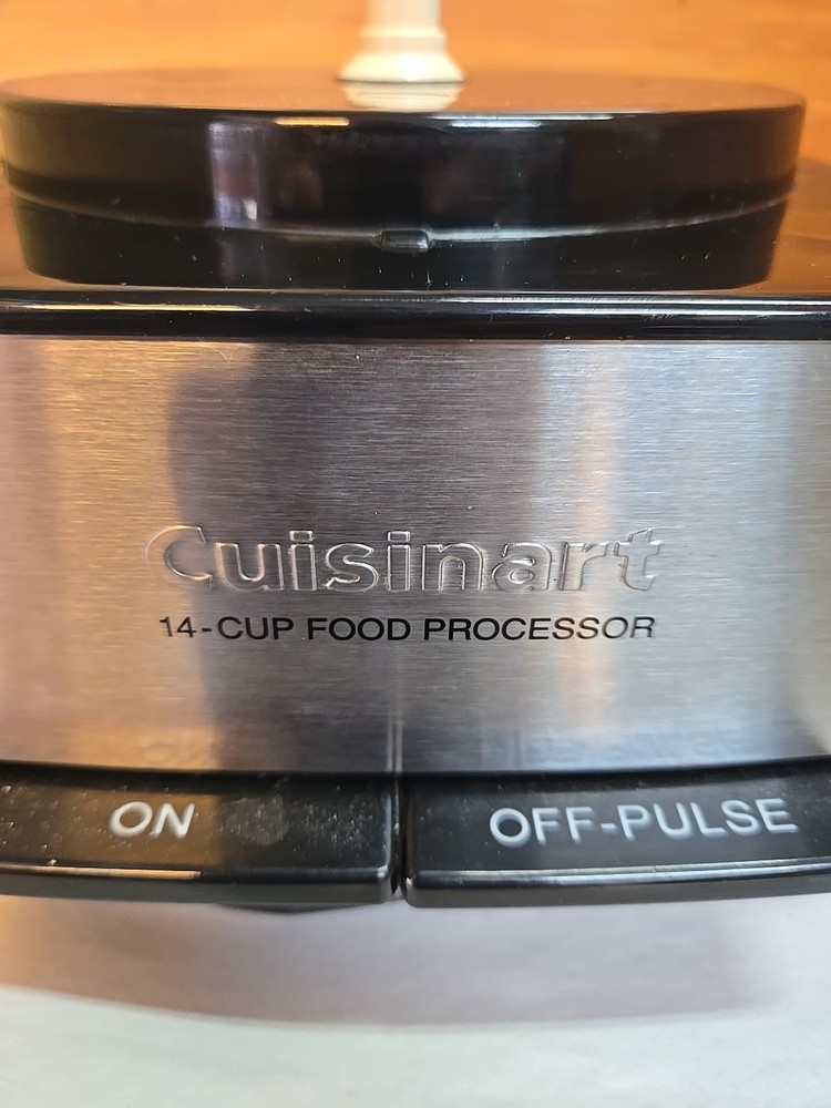 Cuisinart Food Processor Custom 14; Motor and Base Only; Works