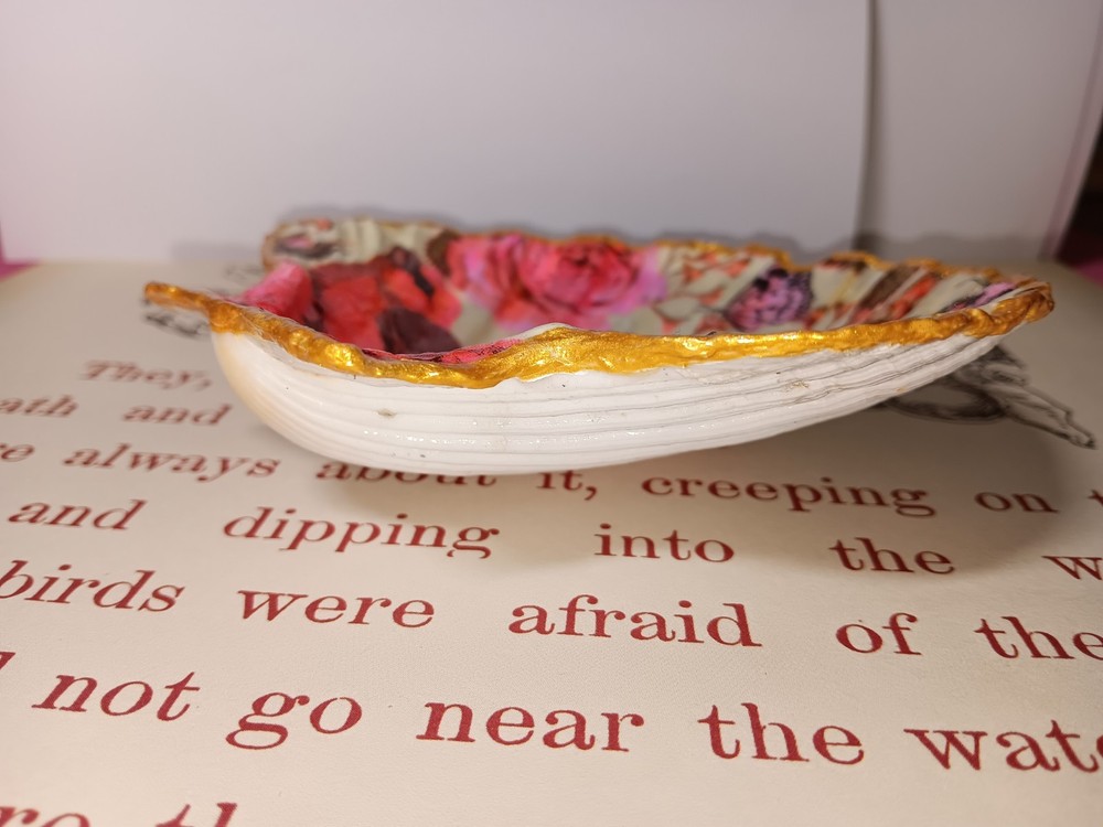 Handmade Shell Trinket Dish With Cardinal And Flowers