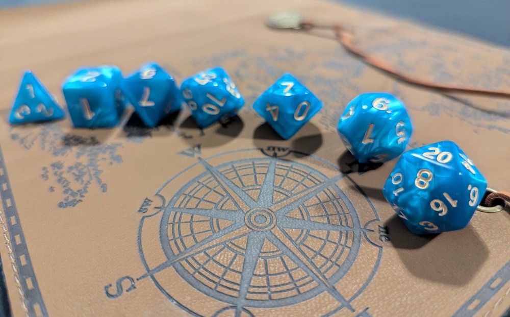 ✨Azure Crest✨ 7 Dice Set Poly RPG DnD Dungeons Dragons AD&D Pathfinder d20