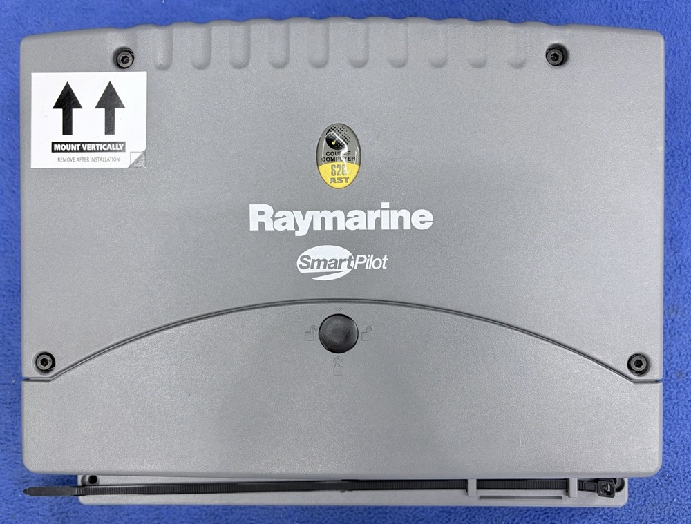 Raymarine S2G (150G) Smart Autopilot Course Computer - E12091 - Fully Tested