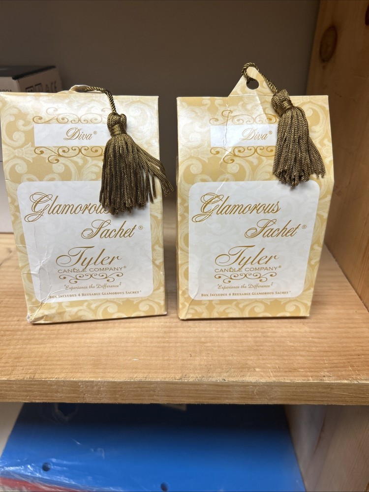 Glamorous wash diva sachets 2 boxes with 4 pouches in each