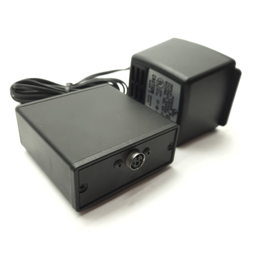 August Technology Corp OR04B-02AA LED Intensity Controller 3-Pin Mini DIN 120VAC