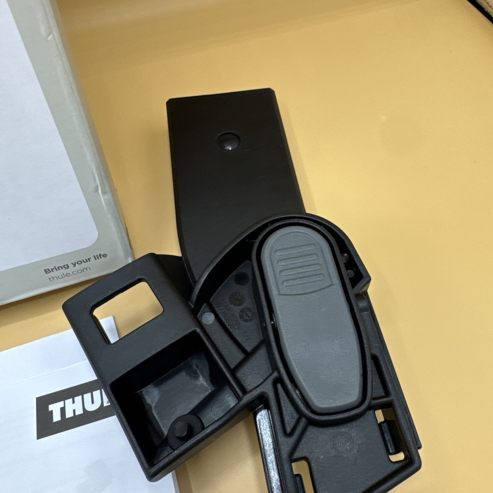 Thule Urban Glide 3 Double Bassinet Adapter Open Box