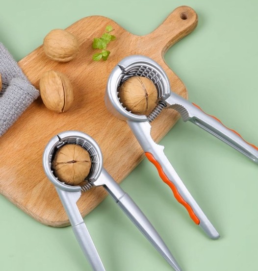 1PC non-slip strong walnut cracker plier nut sheller tool for hazelnuts walnuts