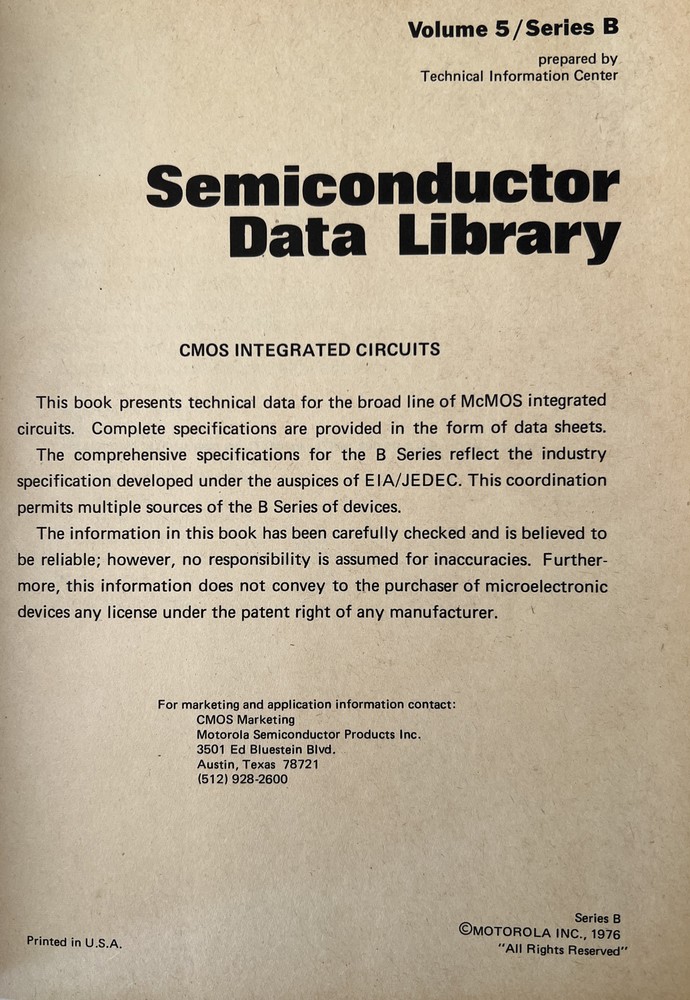 Motorola Semiconductor Data Library CMOS Volume 5 / Series B 1976 Paperback