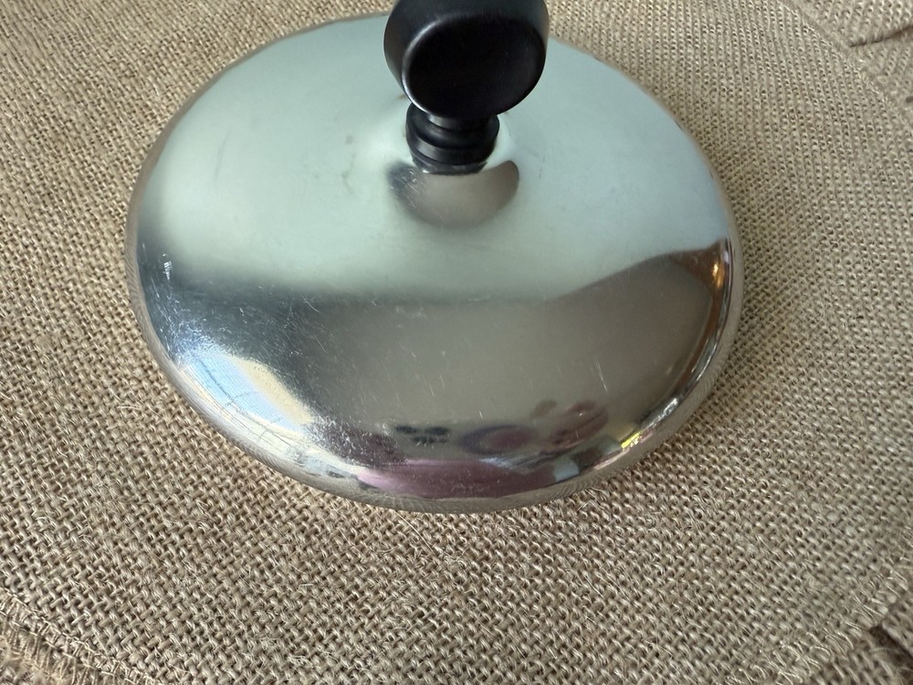 Farberware Stainless Steel Lid Replacement Inside Rim 5", Outer Rim 6.5”-EUC