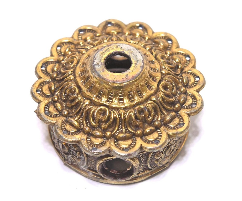VINTAGE BRASS FINISH LIGHT PART