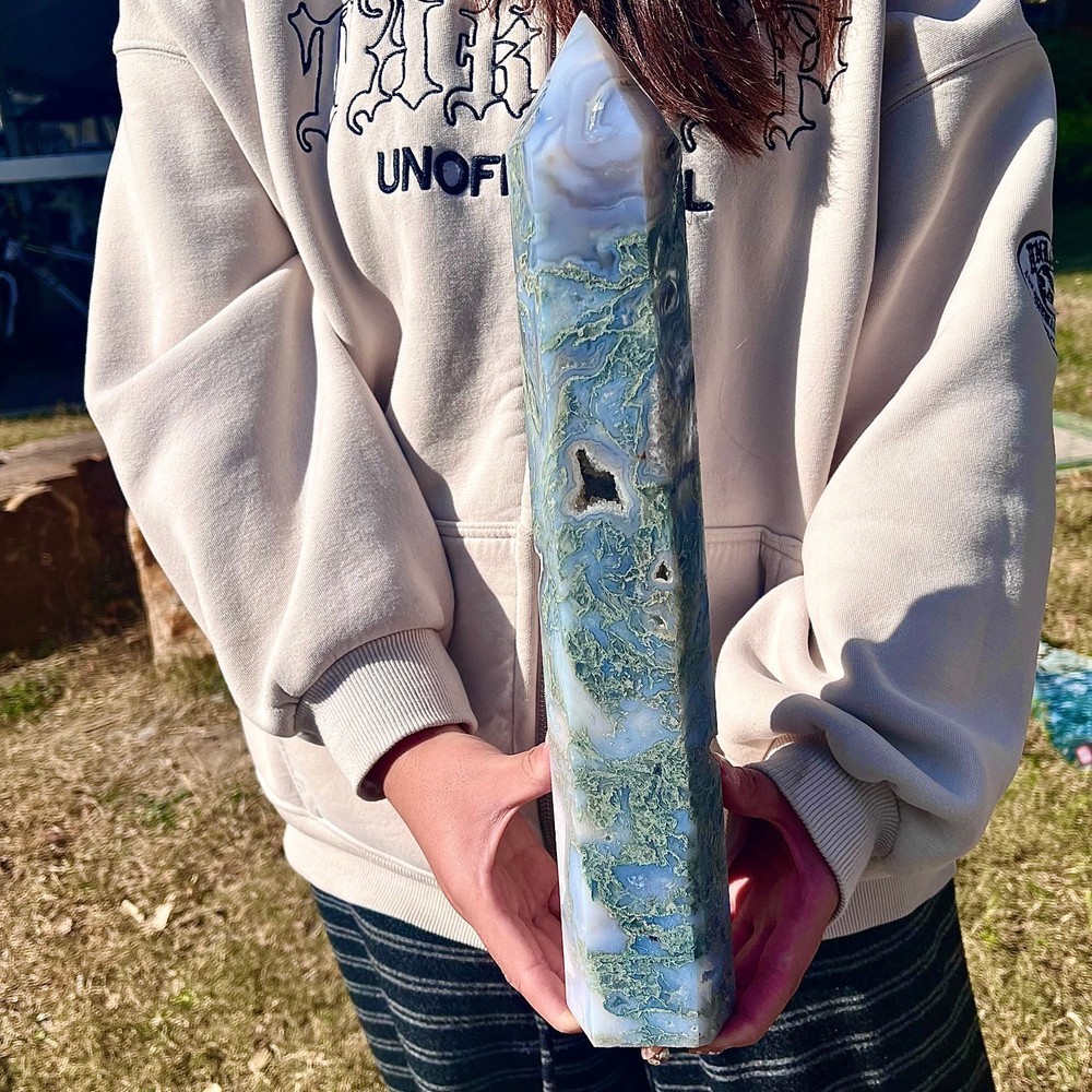 4.76LB water grass agate column Obelisk quartz crystal sample column