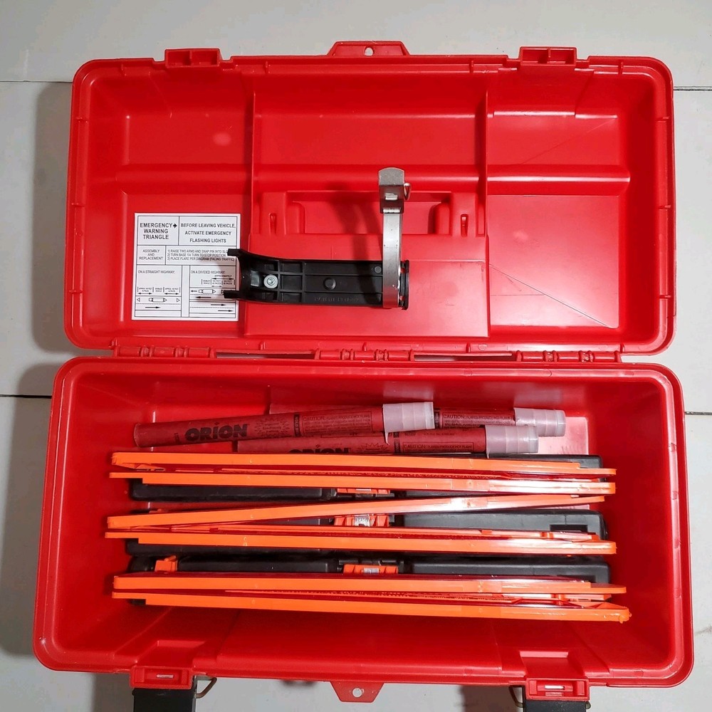 Roadside Emergency Kit w/ Folding Triangle Reflectors, Roaf Flares, Storage Case