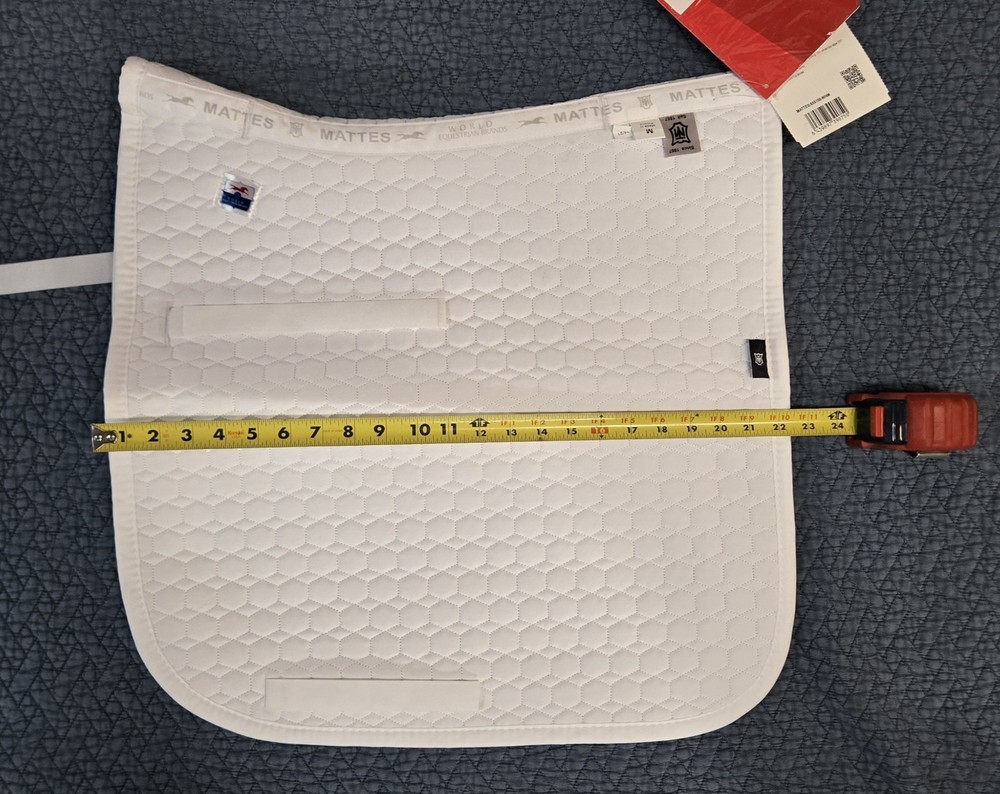 Mattes Quilted Pad White Size M