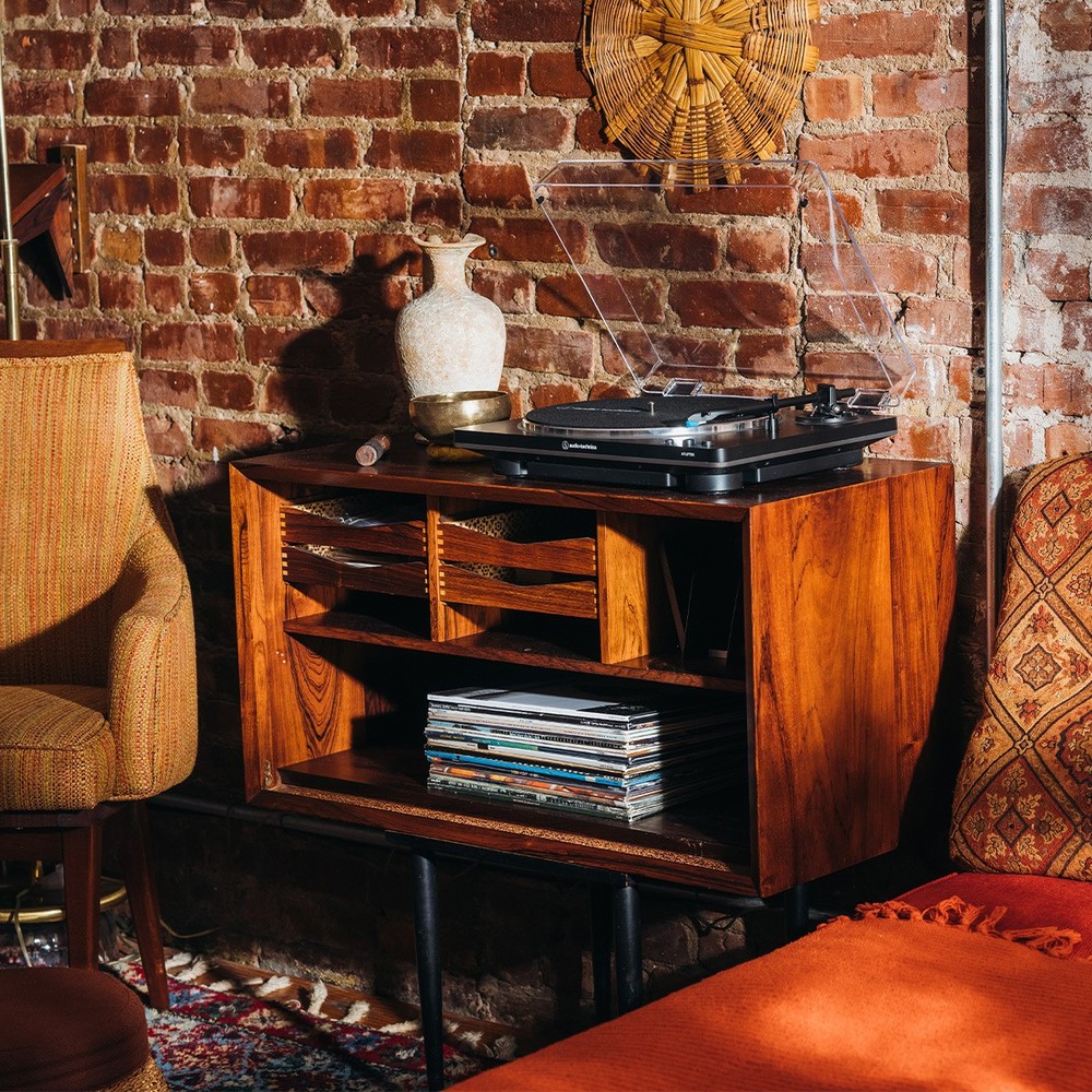 Audio-Technica AT-LP70X Fully-Automatic Turntable