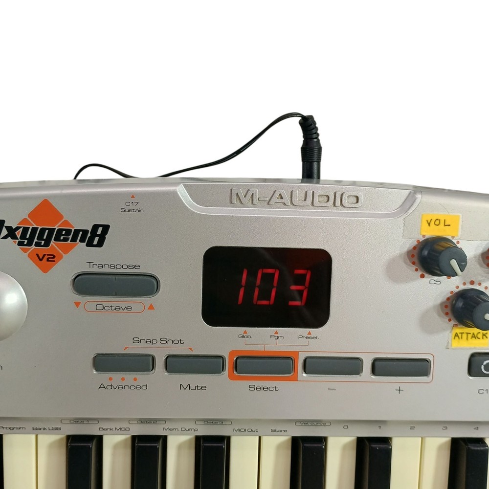 M-Audio Midiman Oxygen 8 25 key Controller MIDI - Keyboard Controller USB