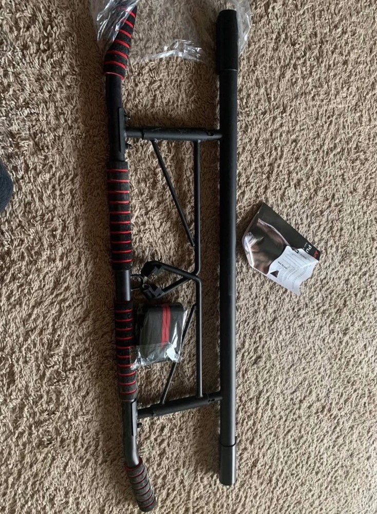 AmazeFan Fitness pull up bar