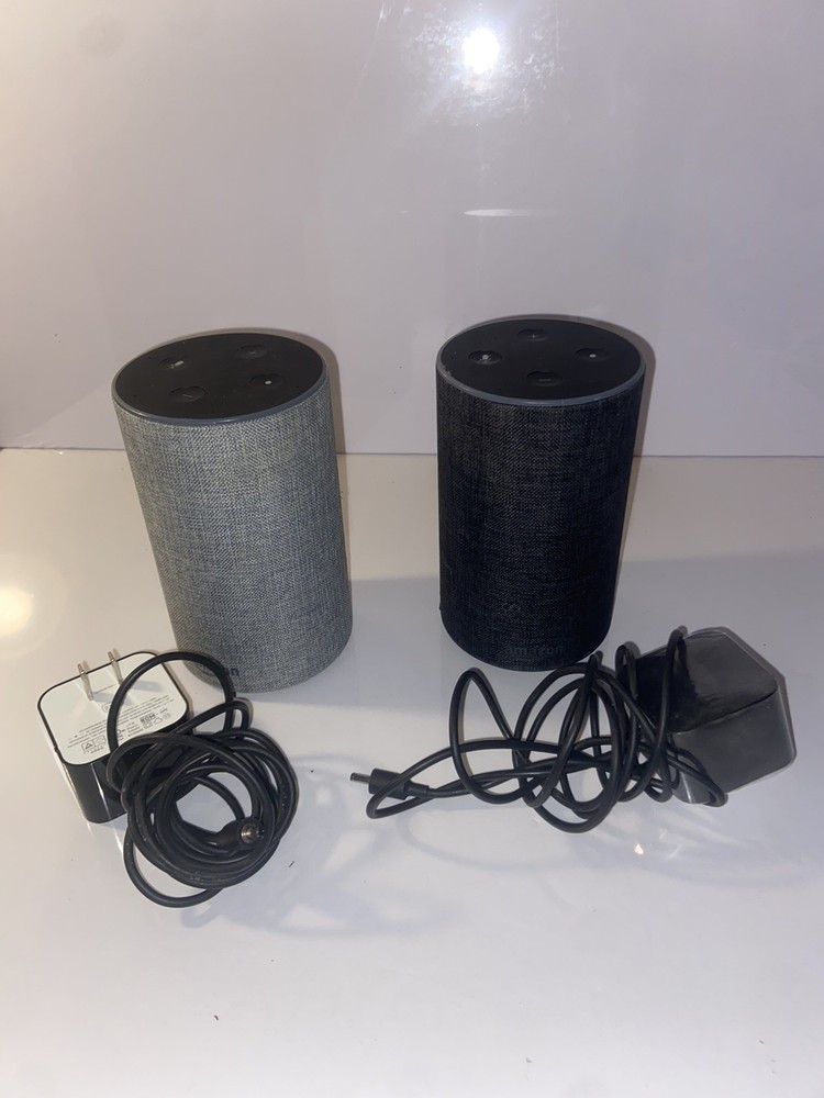 Amazon Echo (2nd Generation) Smart Speaker (READ)