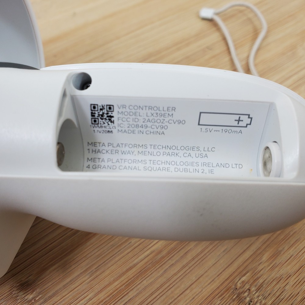Meta Quest VR Replacement Left Controller - LX39EM
