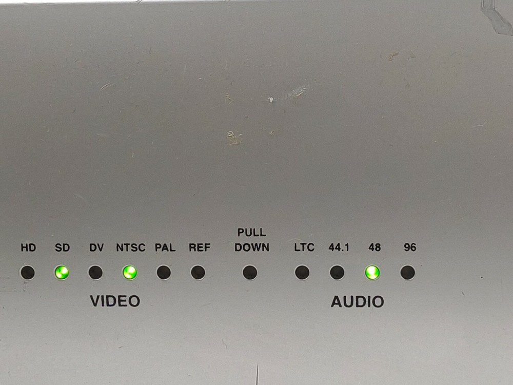 Avid Technology Adrenaline DNxcel Model 0020-03332-02 Rev A