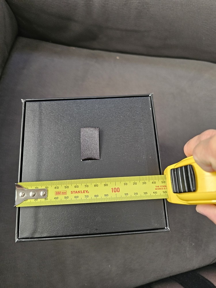 Black Packing Boxes Padded With Cuttable Insert Inside
