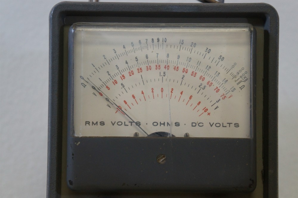 Eico 222 Vacuum Tube Voltmeter