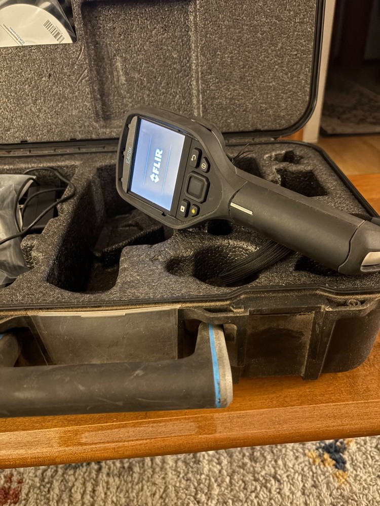 thermal infrared camera. E 40 bx. fLIR